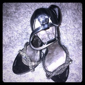 Michael Antonio Stiletto heels! Size 6 Like New!